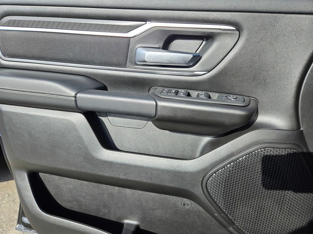 Thumbnail: 2026 RAM 1500 - 20