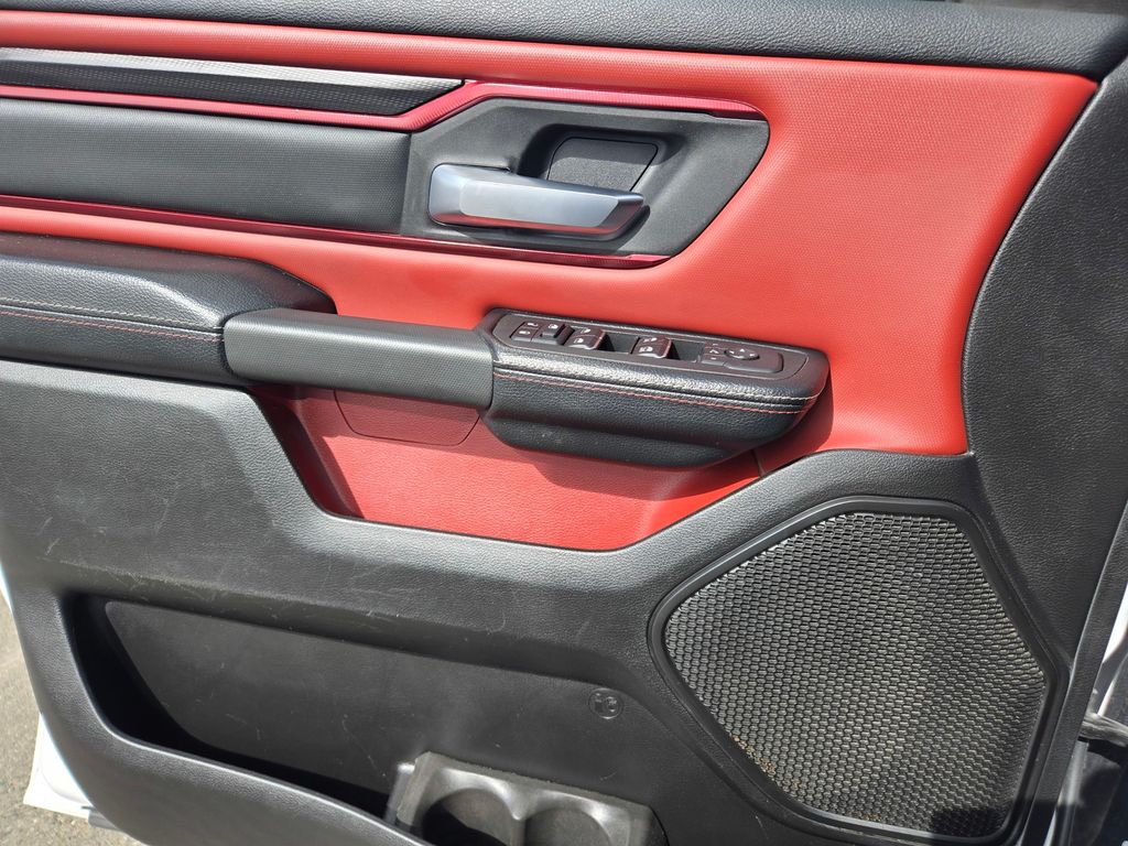 Thumbnail: 2025 RAM 1500 - 20