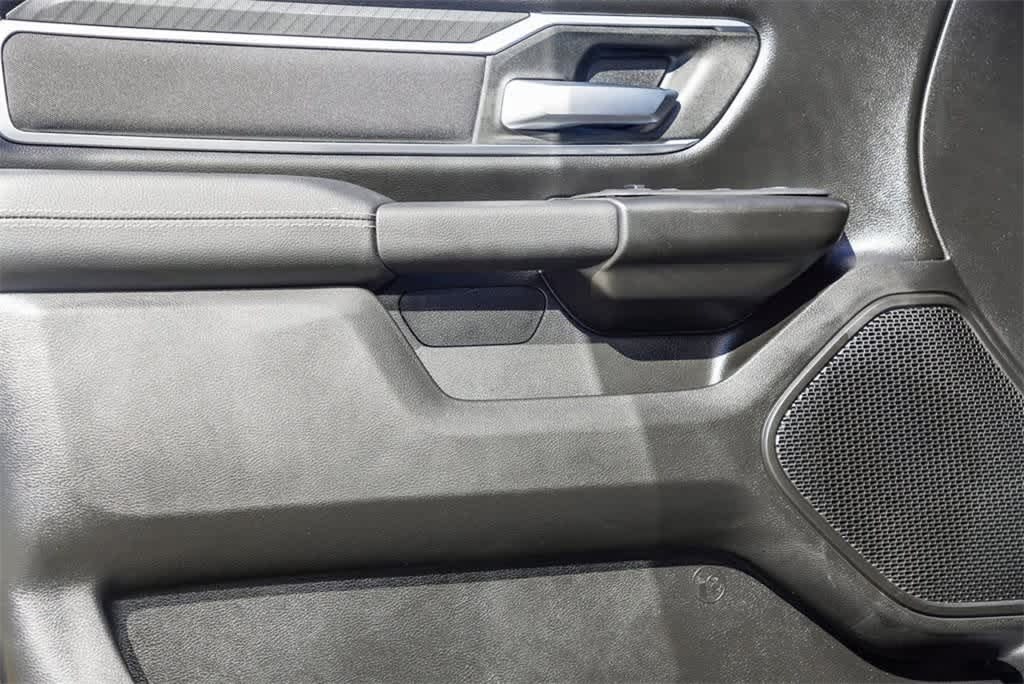 Thumbnail: 2025 RAM 1500 - 21