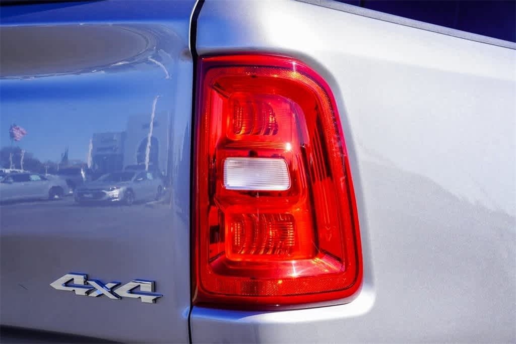 Thumbnail: 2025 RAM 1500 - 18