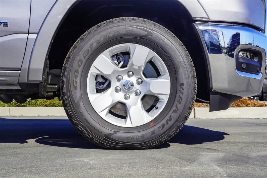 Thumbnail: 2025 RAM 1500 - 6