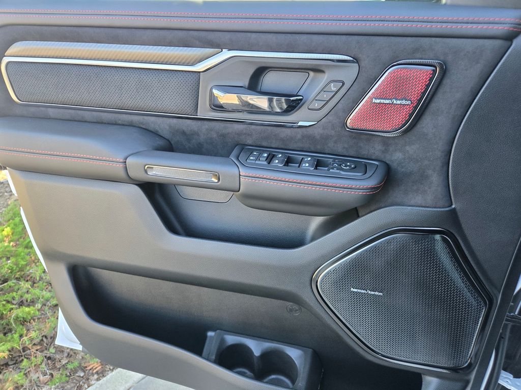 Thumbnail: 2026 RAM 1500 - 22
