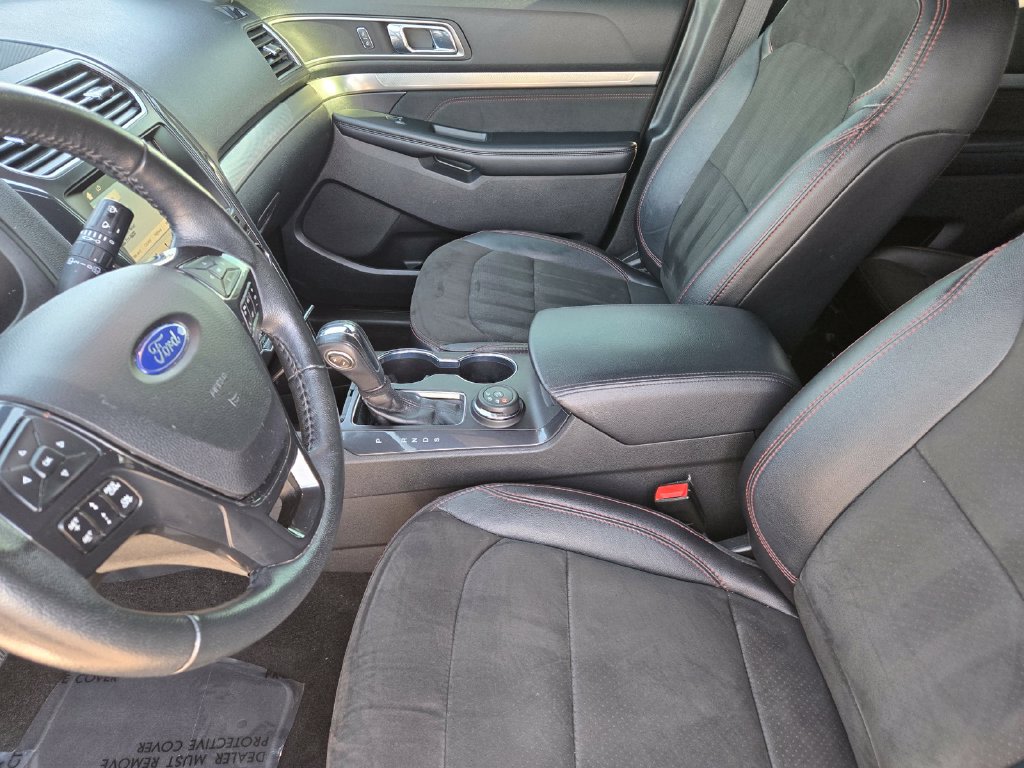 Thumbnail: 2018 Ford Explorer - 5