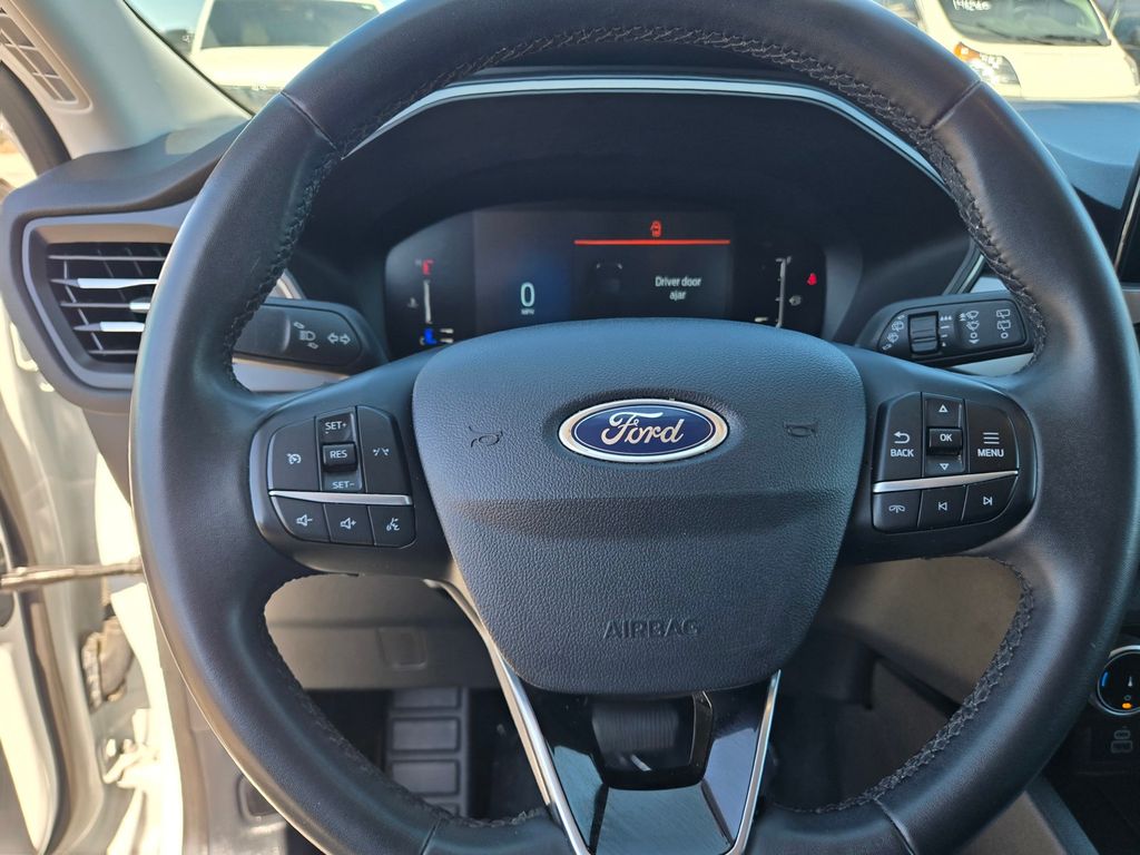 Thumbnail: 2024 Ford Escape - 11