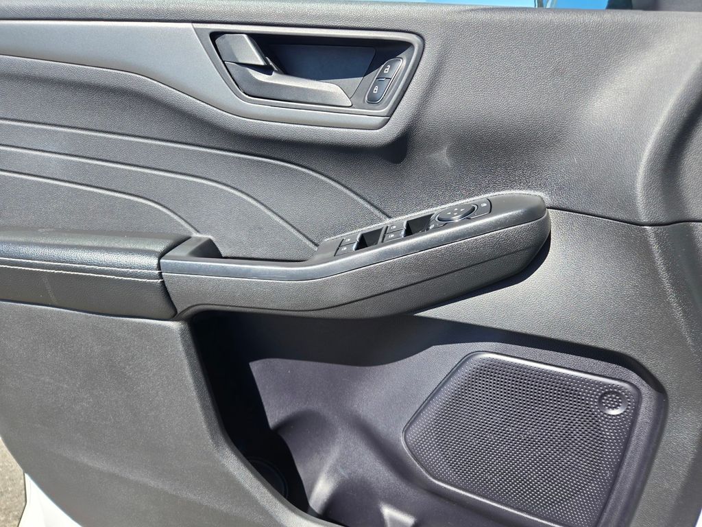 Thumbnail: 2024 Ford Escape - 20
