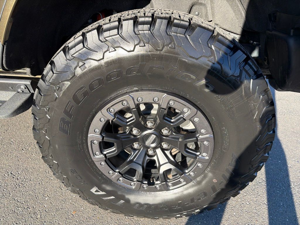 Thumbnail: 2024 Ford Bronco - 8