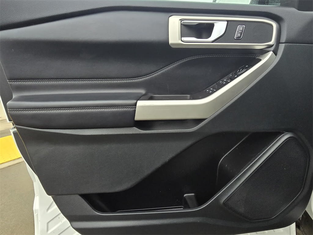 Thumbnail: 2023 Ford Explorer - 19