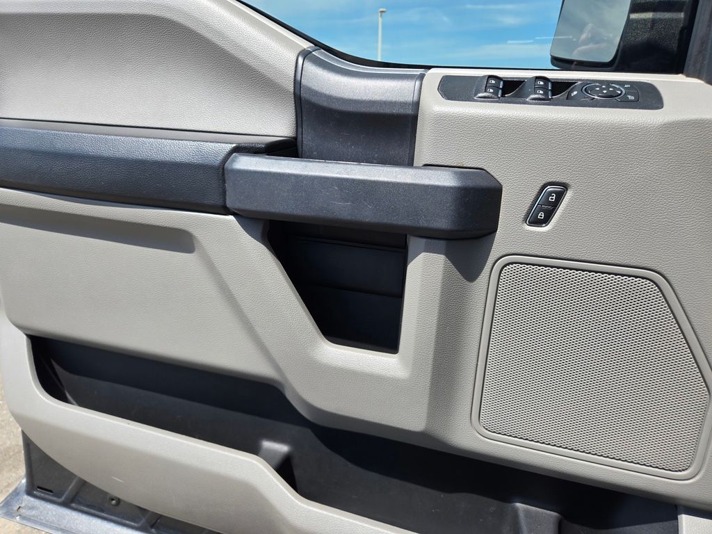 Thumbnail: 2020 Ford F-150 - 19