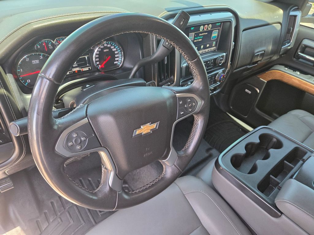 Thumbnail: 2015 Chevrolet Silverado 2500 - 7