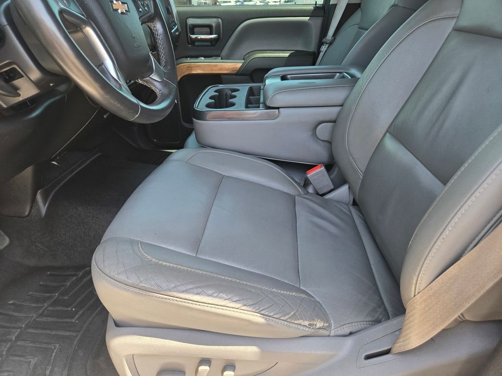 Thumbnail: 2015 Chevrolet Silverado 2500 - 8