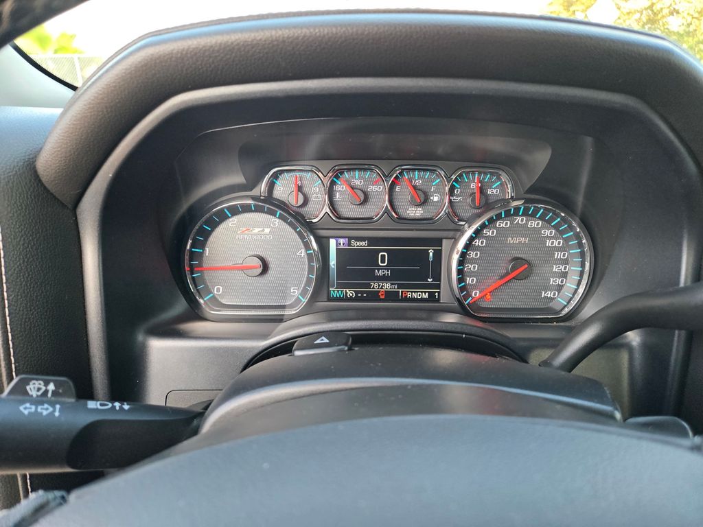 Thumbnail: 2016 Chevrolet Silverado 2500 - 14