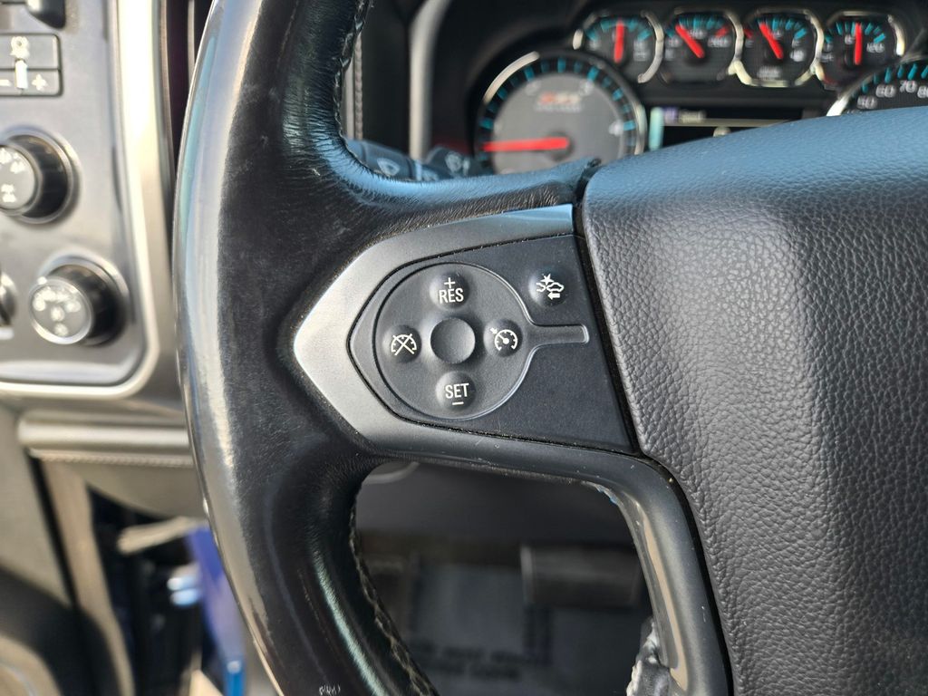 Thumbnail: 2016 Chevrolet Silverado 2500 - 22