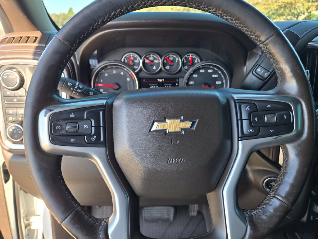 Thumbnail: 2020 Chevrolet Silverado 3500 - 22