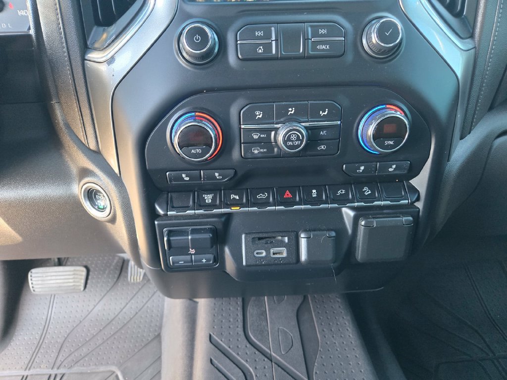 Thumbnail: 2020 Chevrolet Silverado 3500 - 16