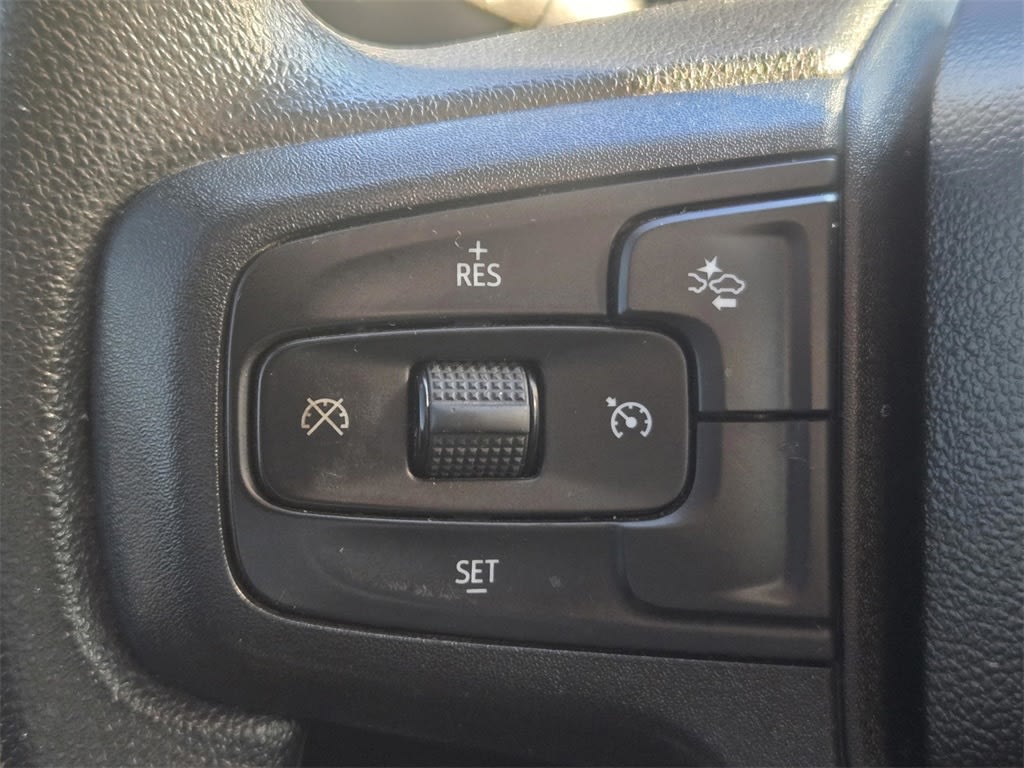 Thumbnail: 2022 Chevrolet Silverado 1500 - 21