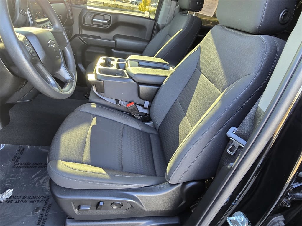 Thumbnail: 2022 Chevrolet Silverado 1500 - 8