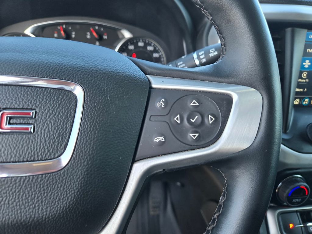 Thumbnail: 2023 GMC Acadia - 21