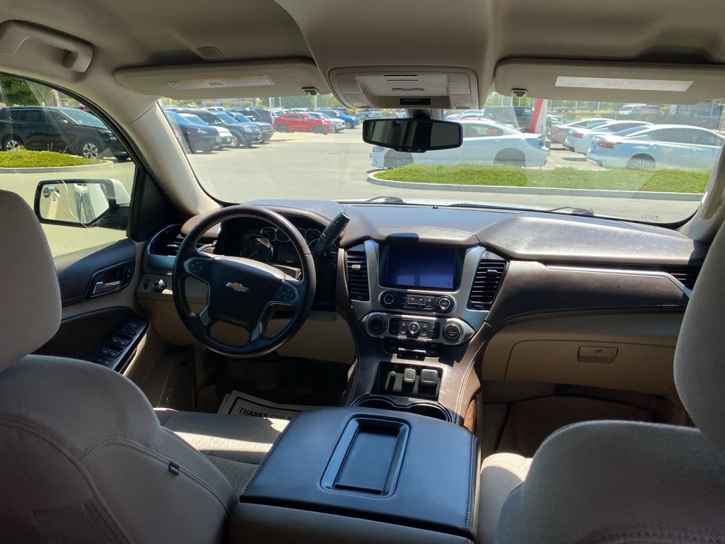 Thumbnail: 2020 Chevrolet Tahoe - 6