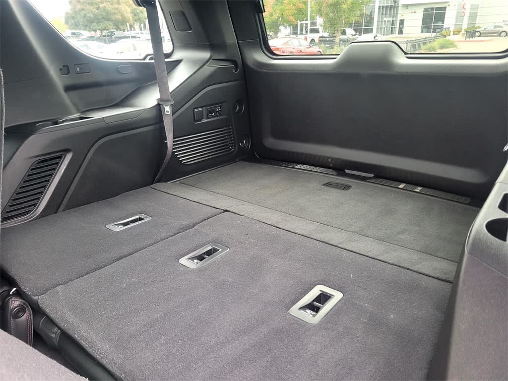 Thumbnail: 2021 Chevrolet Tahoe - 8