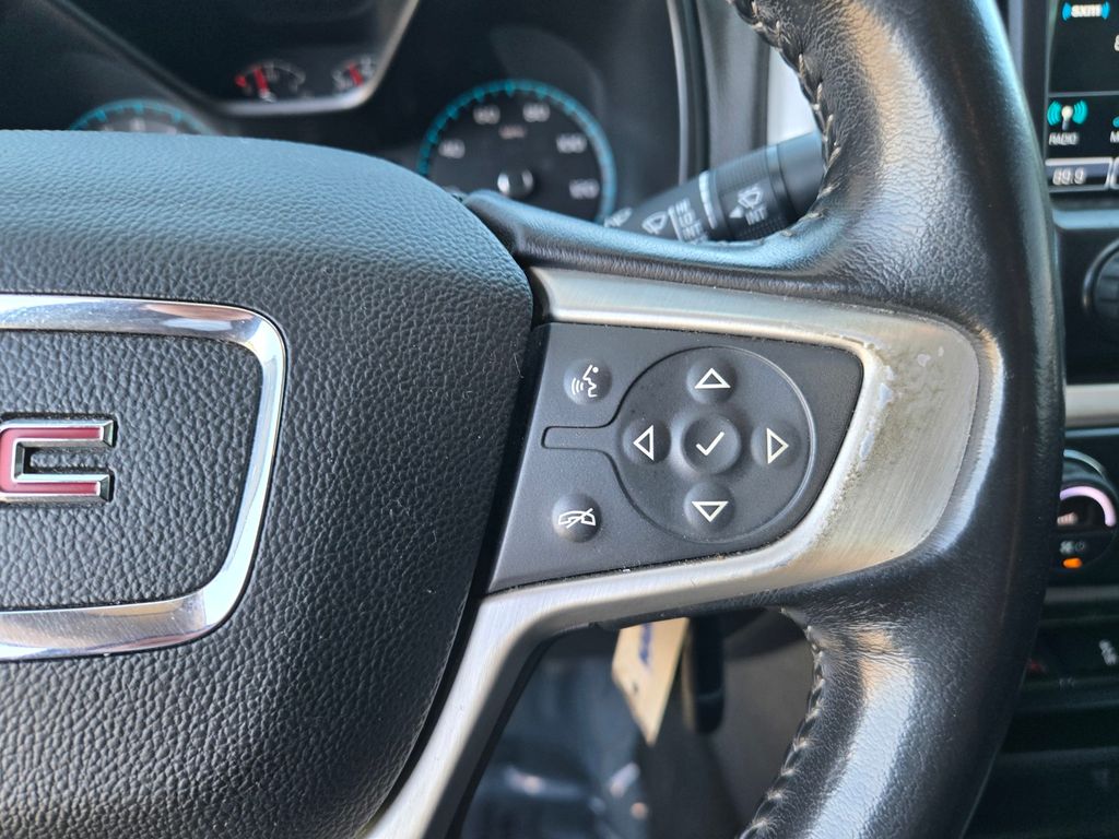 Thumbnail: 2018 GMC Canyon - 21