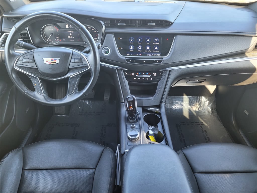 2021 Cadillac XT5 Premium Luxury 2