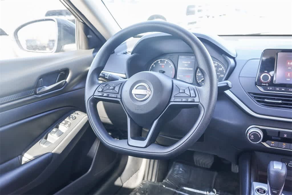2024 Nissan Altima S 7