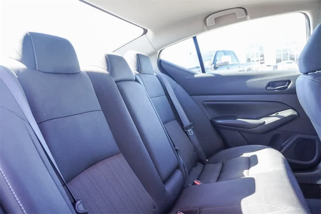 2024 Nissan Altima S 10