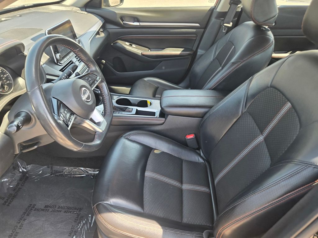 Thumbnail: 2023 Nissan Altima - 8