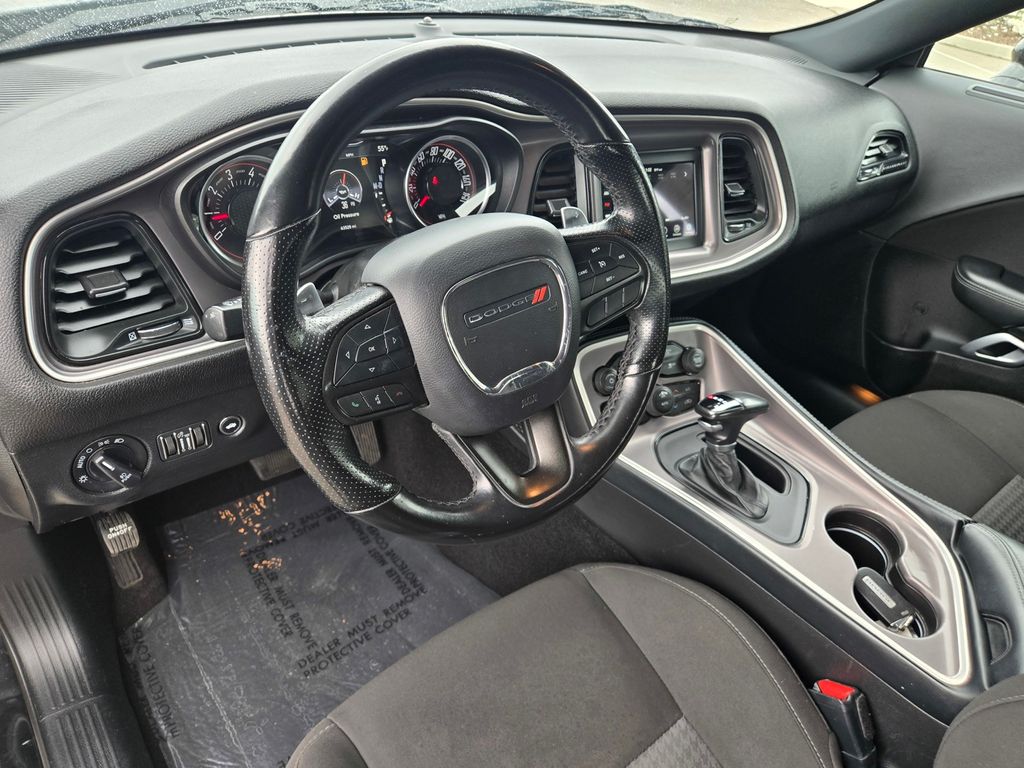 Thumbnail: 2022 Dodge Challenger - 10