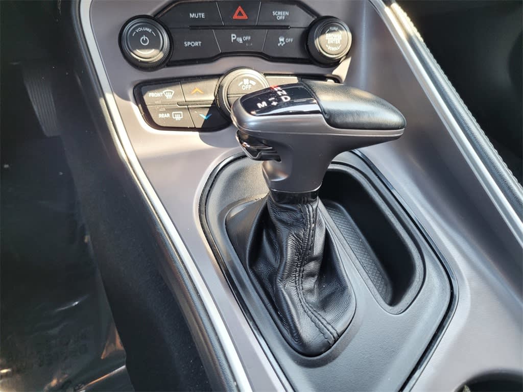 Thumbnail: 2022 Dodge Challenger - 10