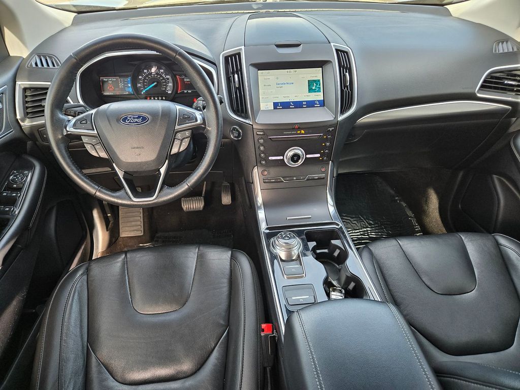 Thumbnail: 2019 Ford Edge - 2