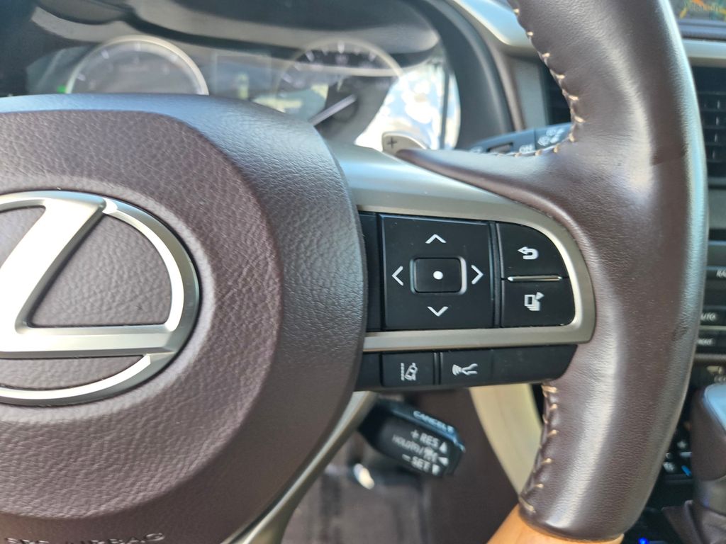 Thumbnail: 2020 Lexus RX - 20