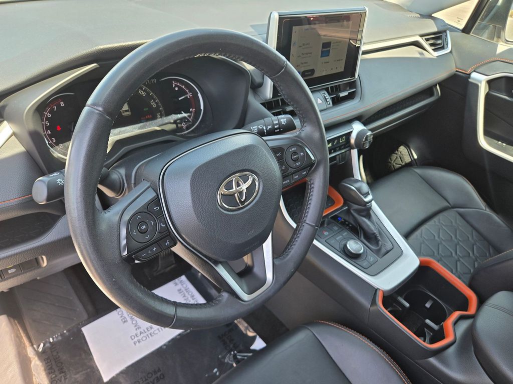 Thumbnail: 2024 Toyota RAV4 - 7