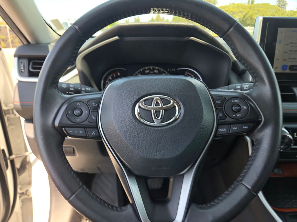 Thumbnail: 2024 Toyota RAV4 - 11