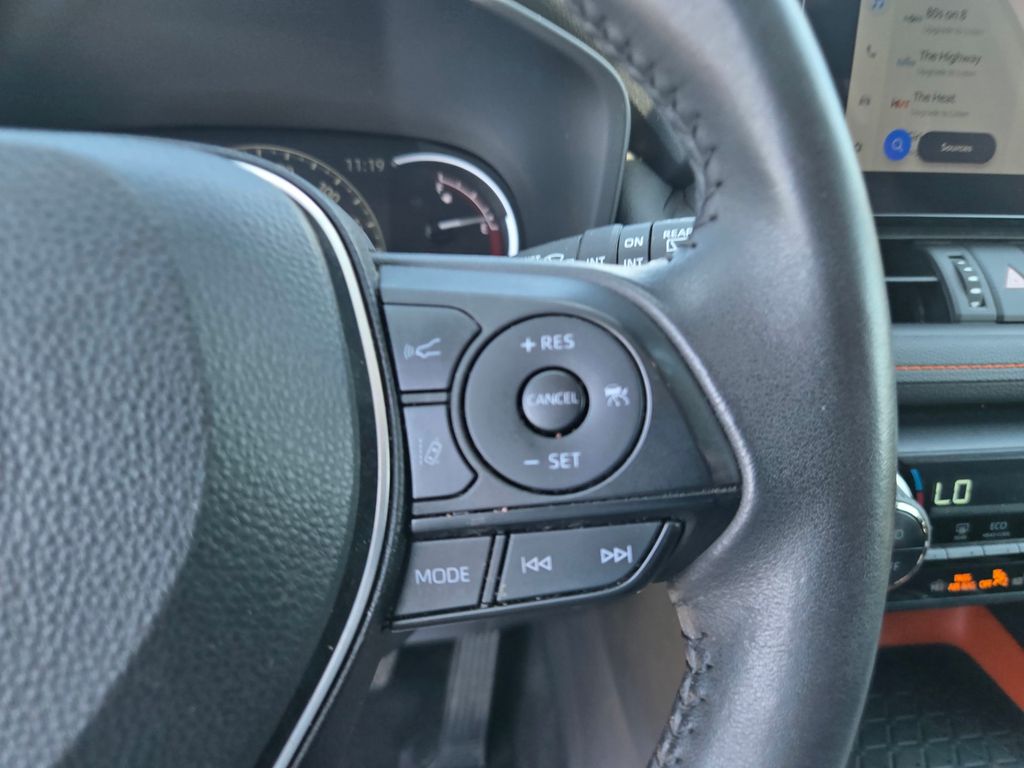 Thumbnail: 2024 Toyota RAV4 - 21