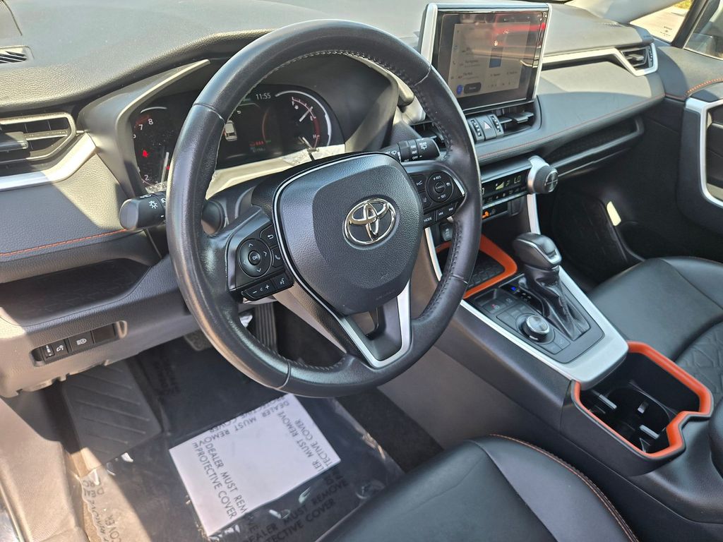 Thumbnail: 2024 Toyota RAV4 - 7