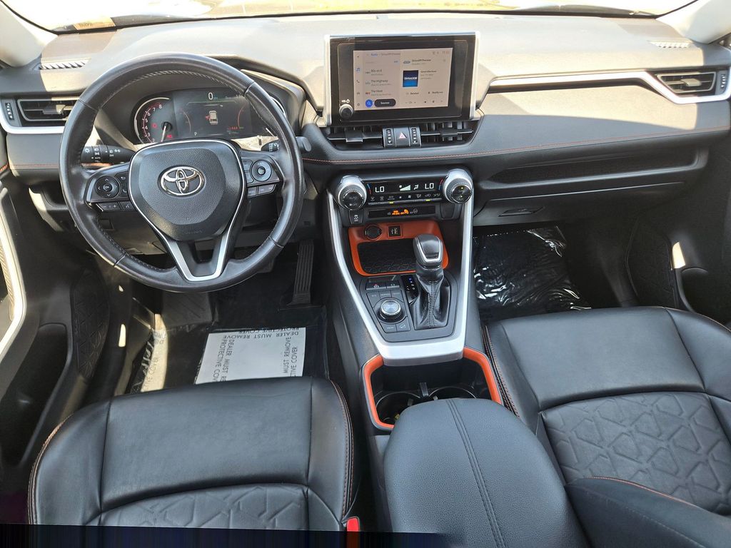 Thumbnail: 2024 Toyota RAV4 - 2