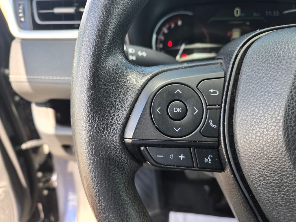 Thumbnail: 2024 Toyota RAV4 - 21