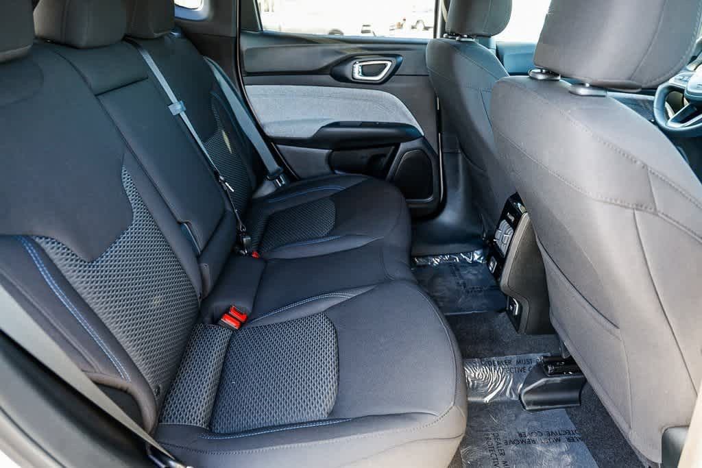 Thumbnail: 2025 Jeep Compass - 10