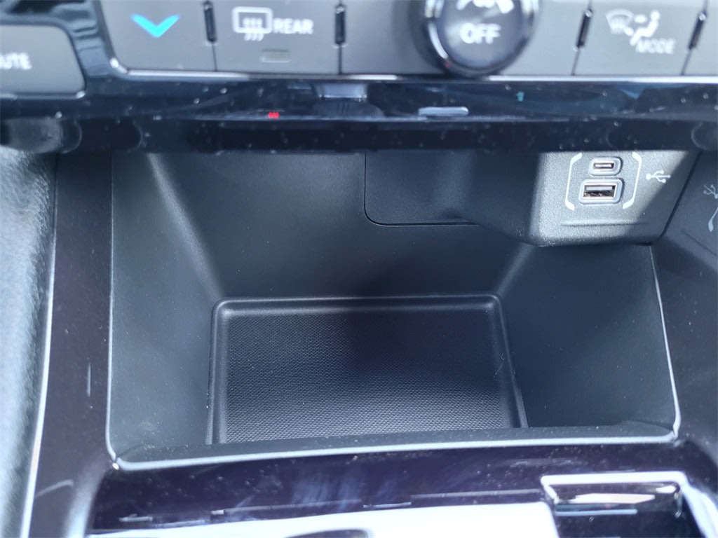 Thumbnail: 2025 Jeep Compass - 19