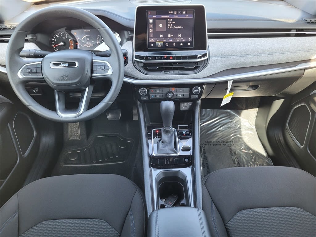 Thumbnail: 2025 Jeep Compass - 2