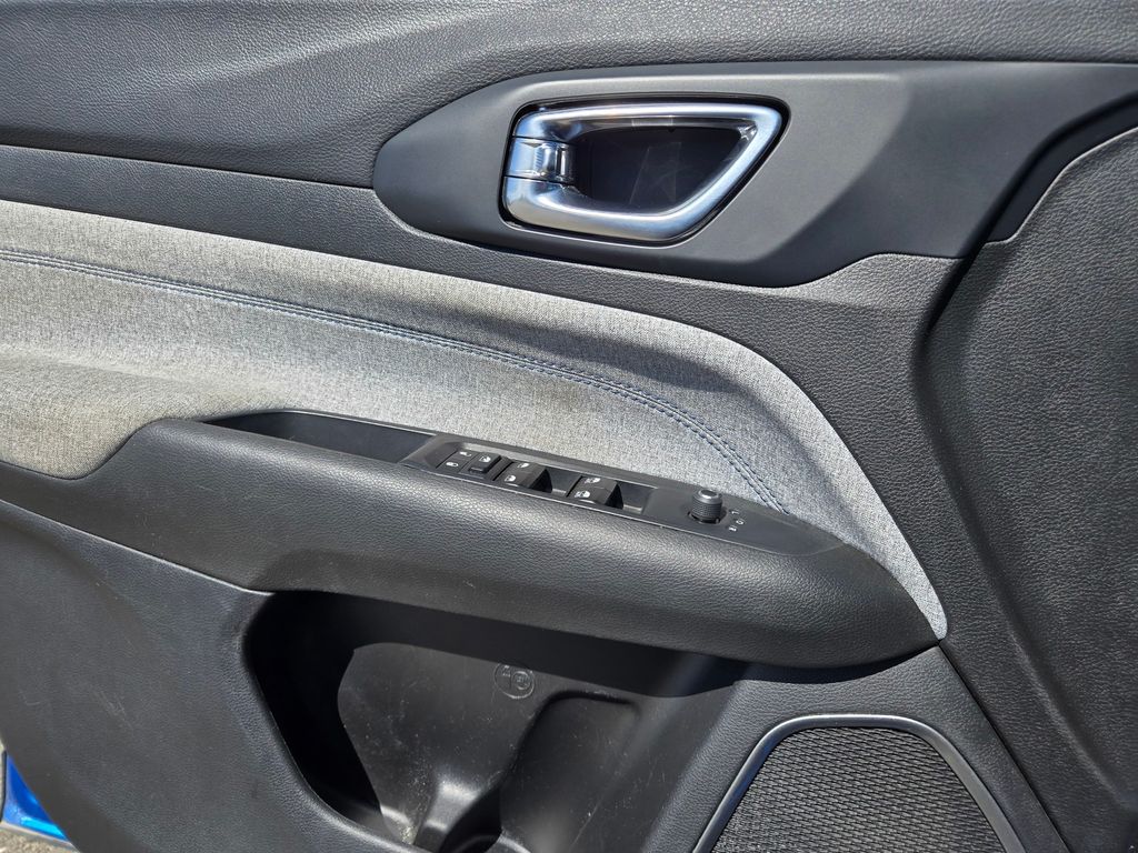 Thumbnail: 2024 Jeep Compass - 20