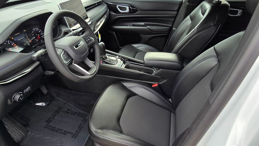 Thumbnail: 2026 Jeep Compass - 8