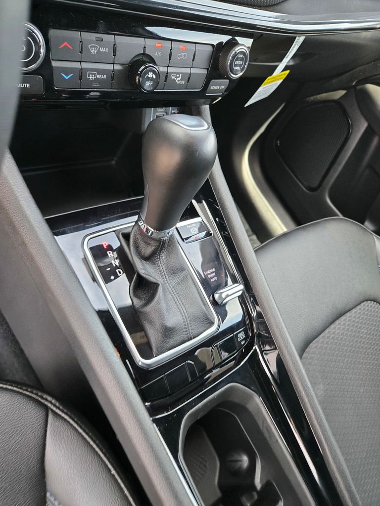 Thumbnail: 2025 Jeep Compass - 13