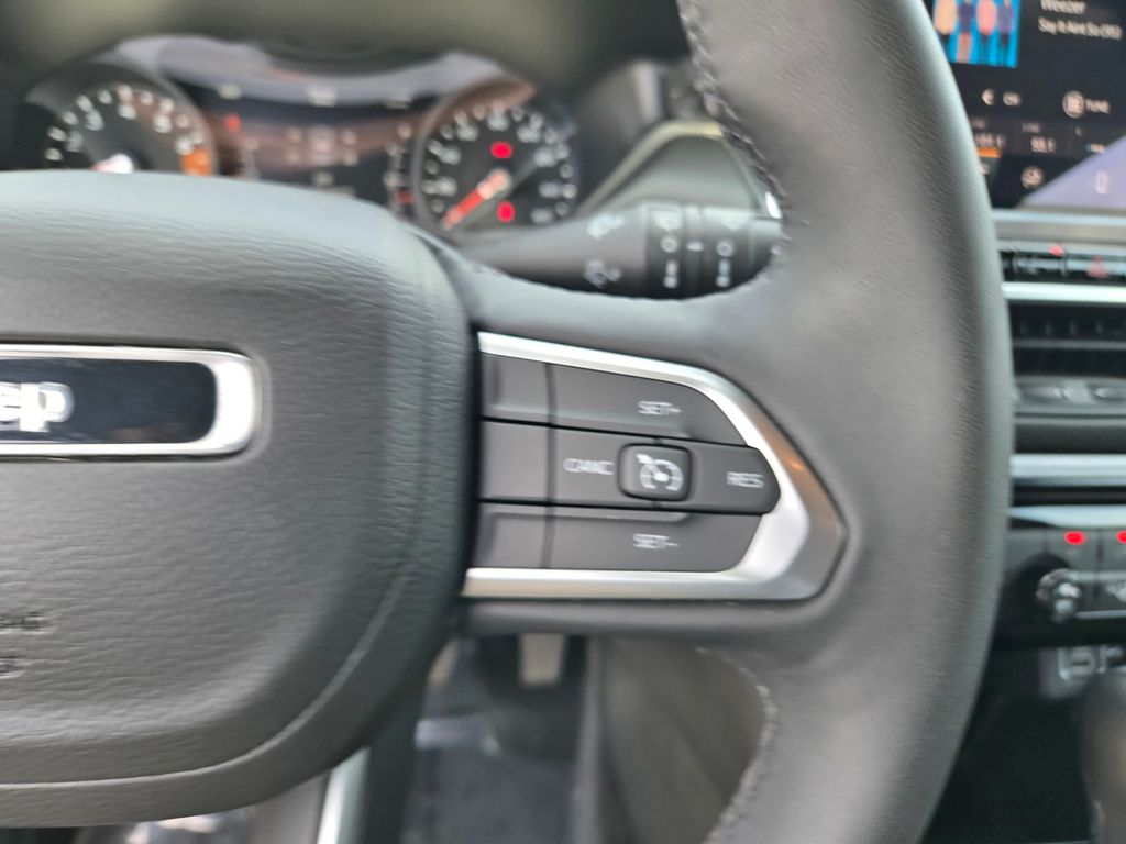 Thumbnail: 2025 Jeep Compass - 21