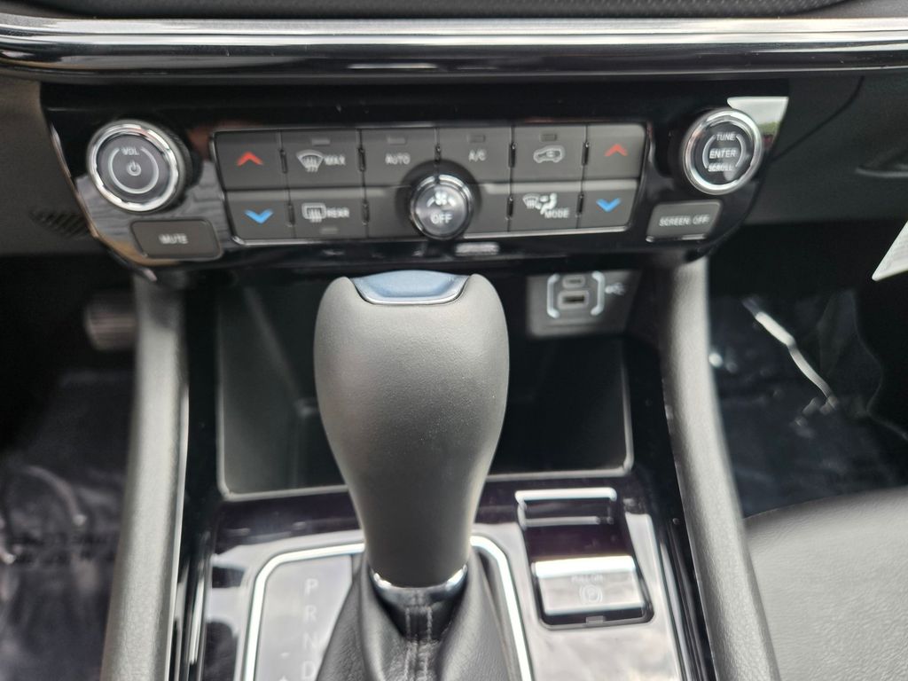 Thumbnail: 2026 Jeep Compass - 19