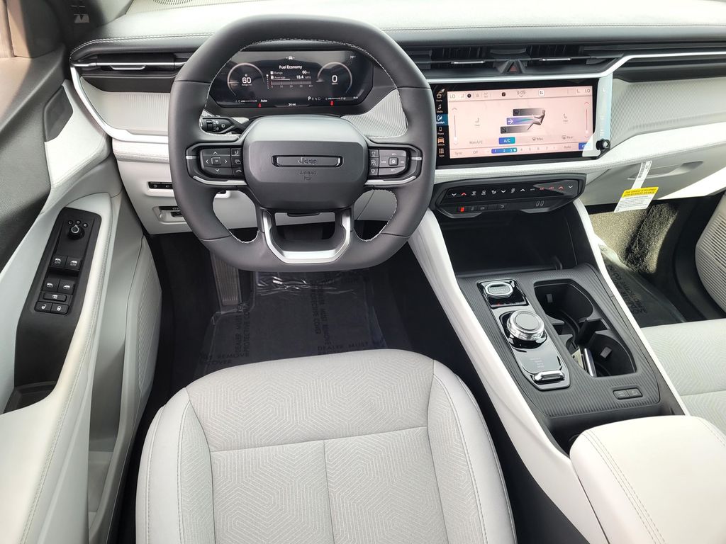 Thumbnail: 2026 Jeep Cherokee - 7