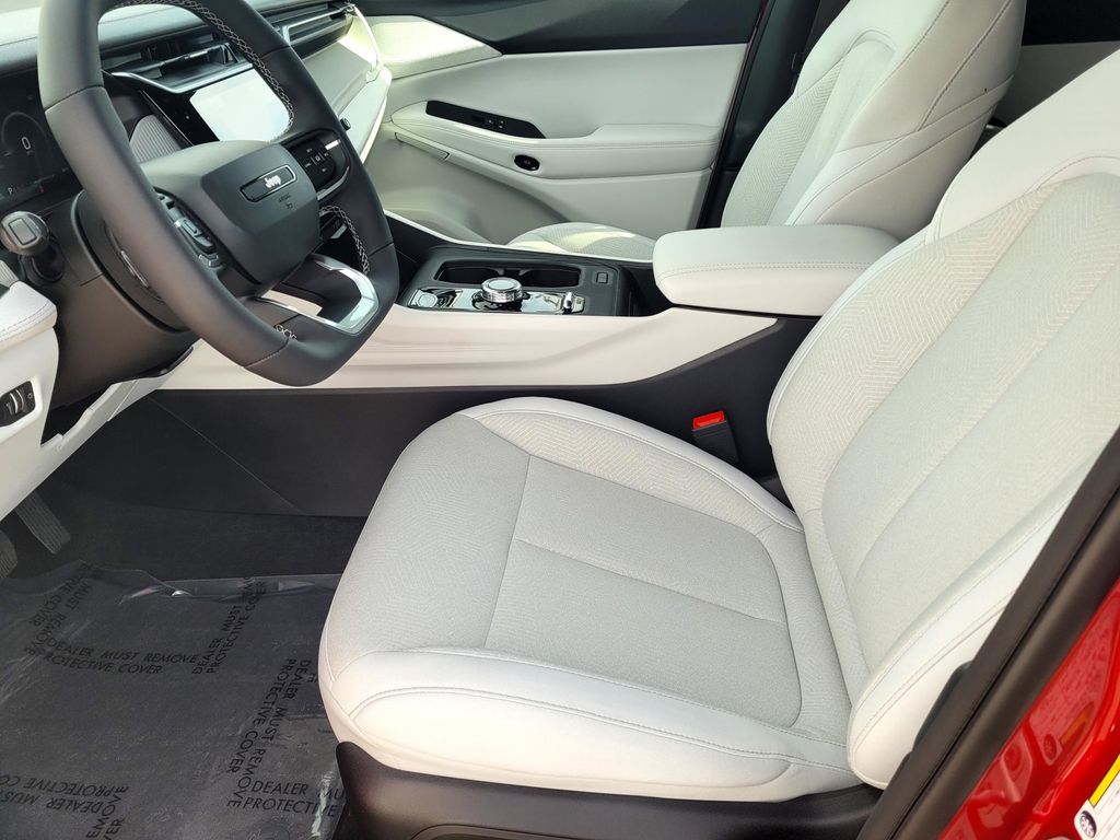 Thumbnail: 2026 Jeep Cherokee - 8