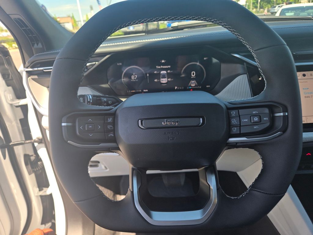 Thumbnail: 2026 Jeep Cherokee - 11
