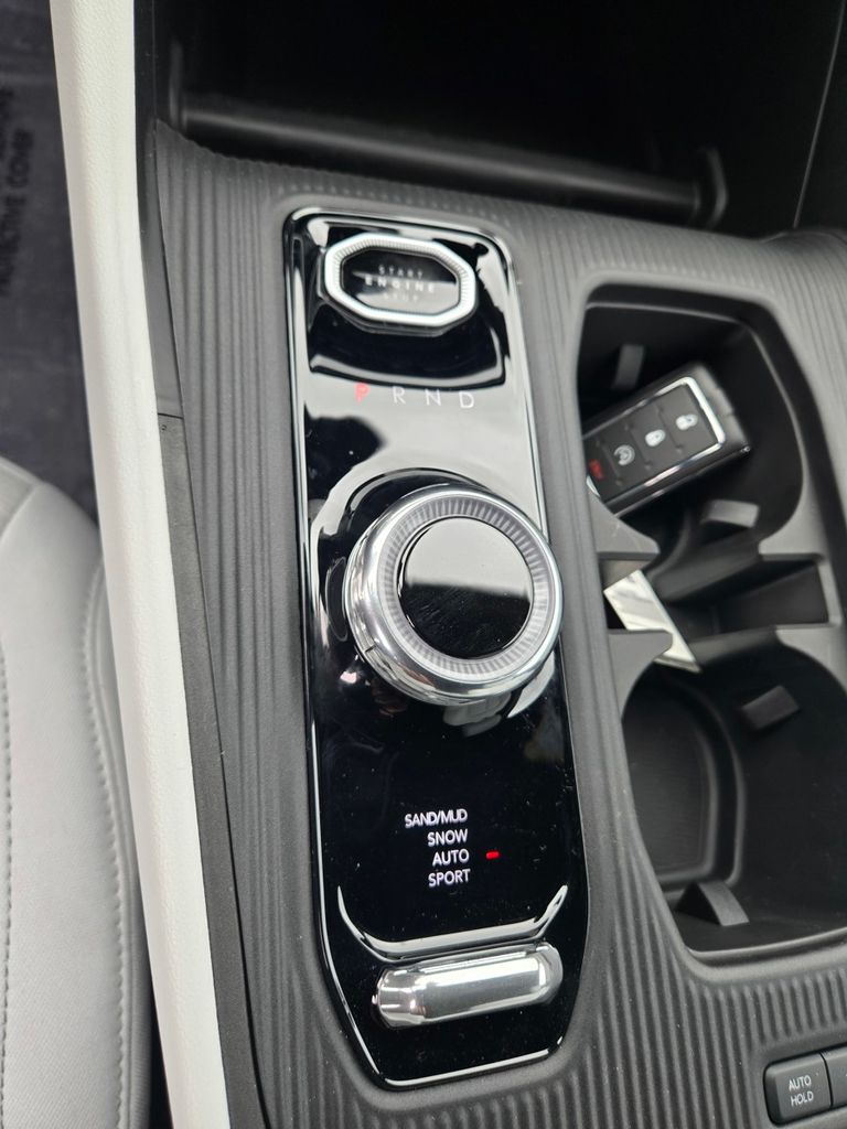 Thumbnail: 2026 Jeep Cherokee - 13